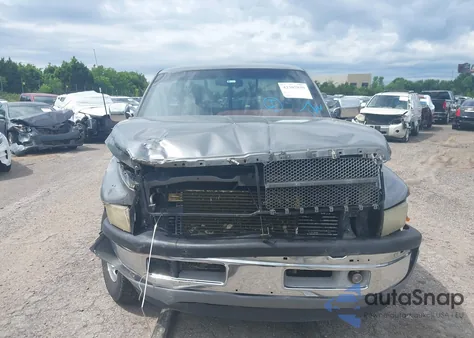 1994 Dodge Ram 2500 из США, поврежденный, VIN 1B7KC26C1RS532274